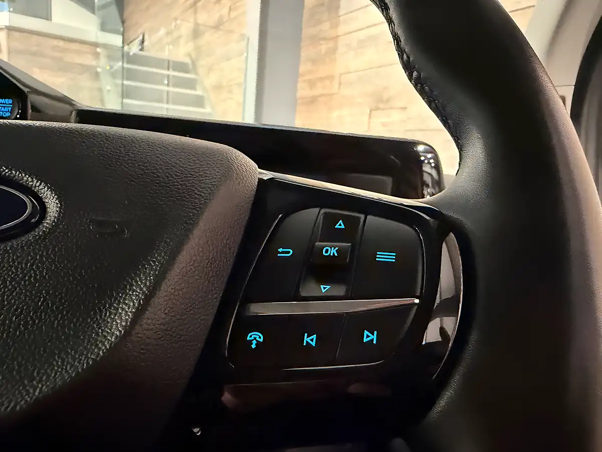 Used 2024 Ford Transit Custom Limited Moondust Silver - Interior and Exterior details 16