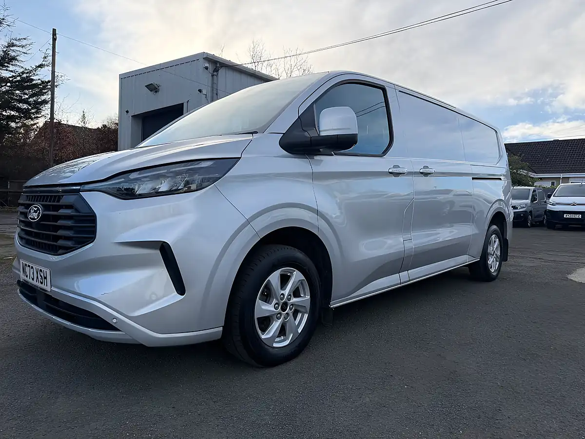 Used 2024 Ford Transit Custom Limited Silver - Interior and Exterior details 11