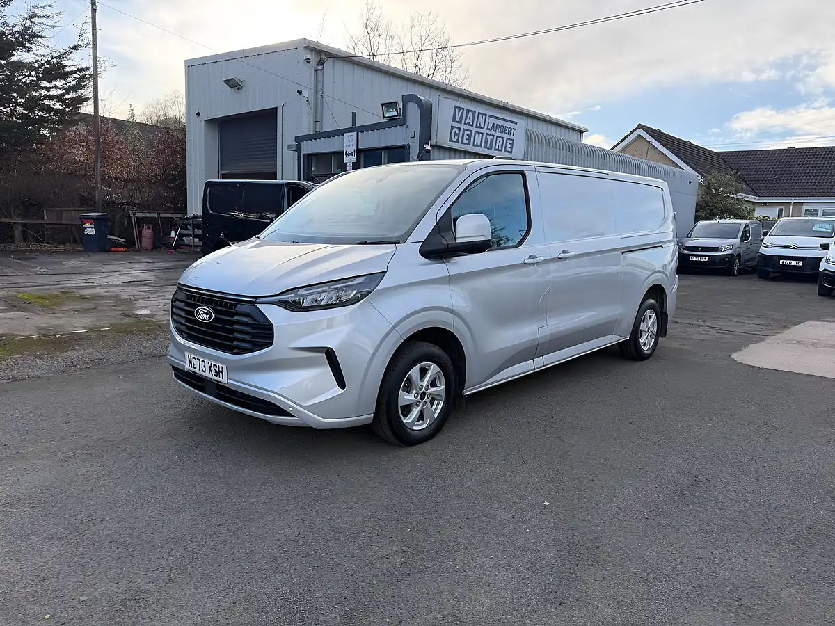 Used 2024 Ford Transit Custom Limited Silver - Interior and Exterior details 8
