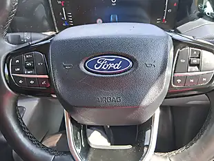 Used 2024 Ford Transit Custom Limited White - Interior and Exterior details 16