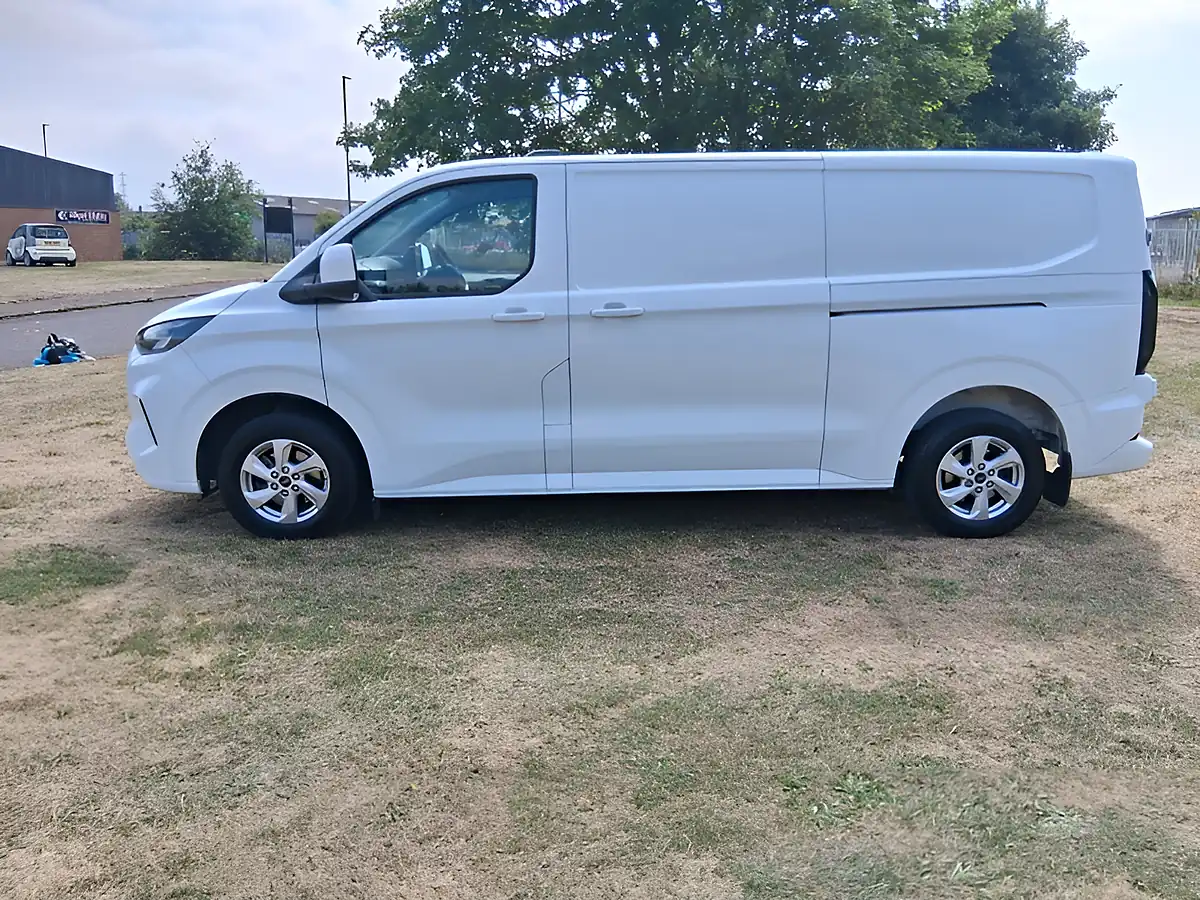 Used 2024 Ford Transit Custom Limited White - Interior and Exterior details 2