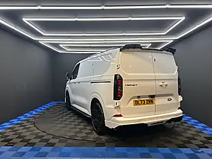 Used 2024 Ford Transit Custom Limited White - Interior and Exterior details 17