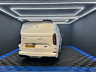 Used 2024 Ford Transit Custom Limited White - Interior and Exterior details 18