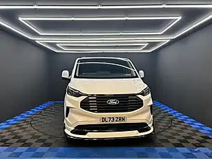 Used 2024 Ford Transit Custom Limited White - Interior and Exterior details 4