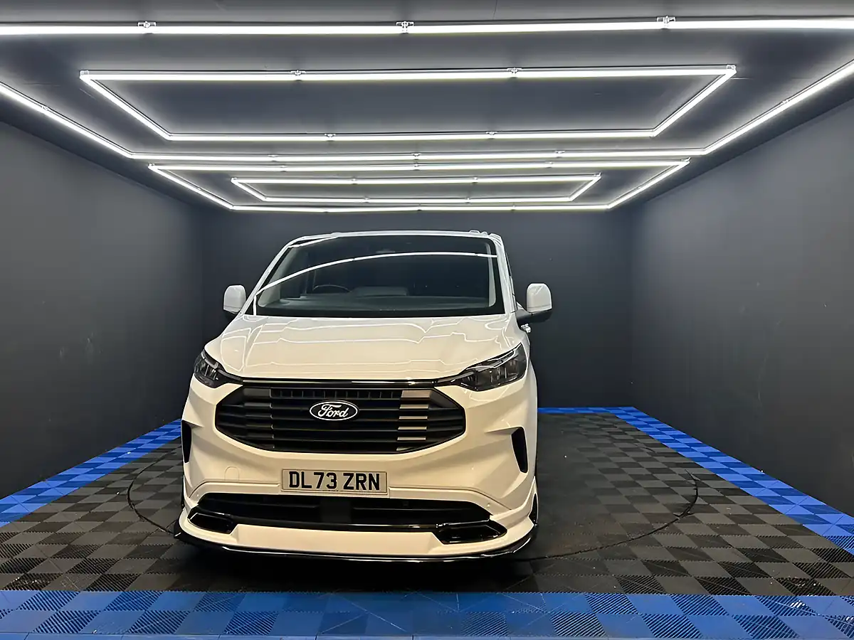 Used 2024 Ford Transit Custom Limited White - Interior and Exterior details 5