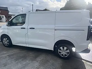 Used 2024 Ford Transit Custom Trend Frozen White - Interior and Exterior details 3