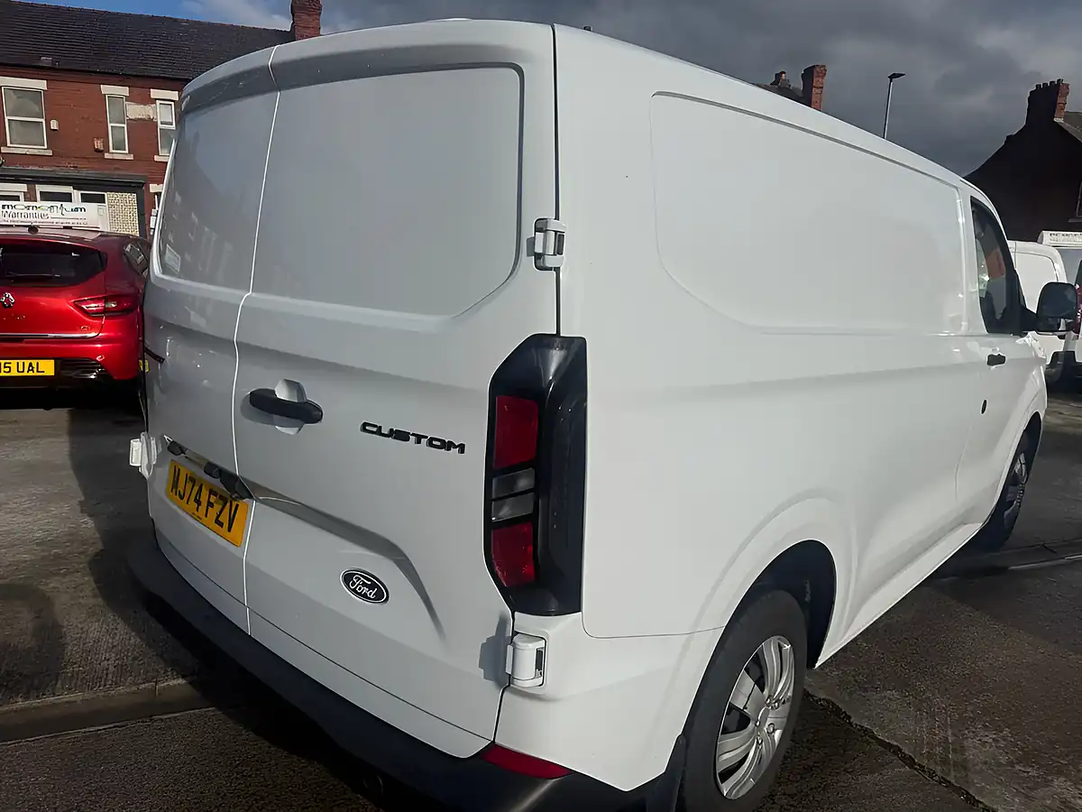 Used 2024 Ford Transit Custom Trend Frozen White - Interior and Exterior details 7