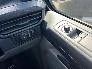 Used 2024 Ford Transit Custom Trend White - Interior and Exterior details 15