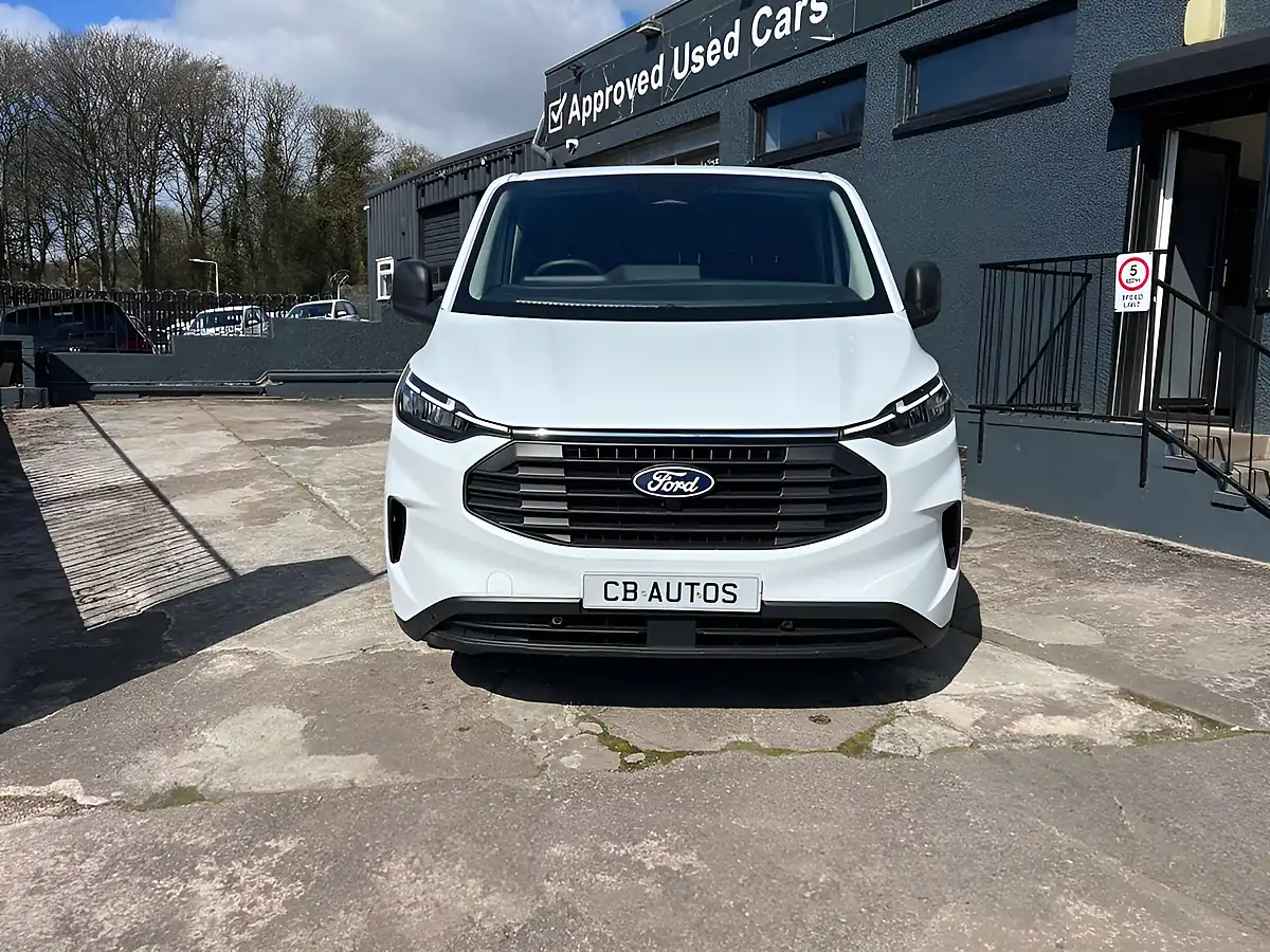 Used 2024 Ford Transit Custom Trend White - Interior and Exterior details 2