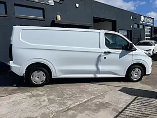 Used 2024 Ford Transit Custom Trend White - Interior and Exterior details 4