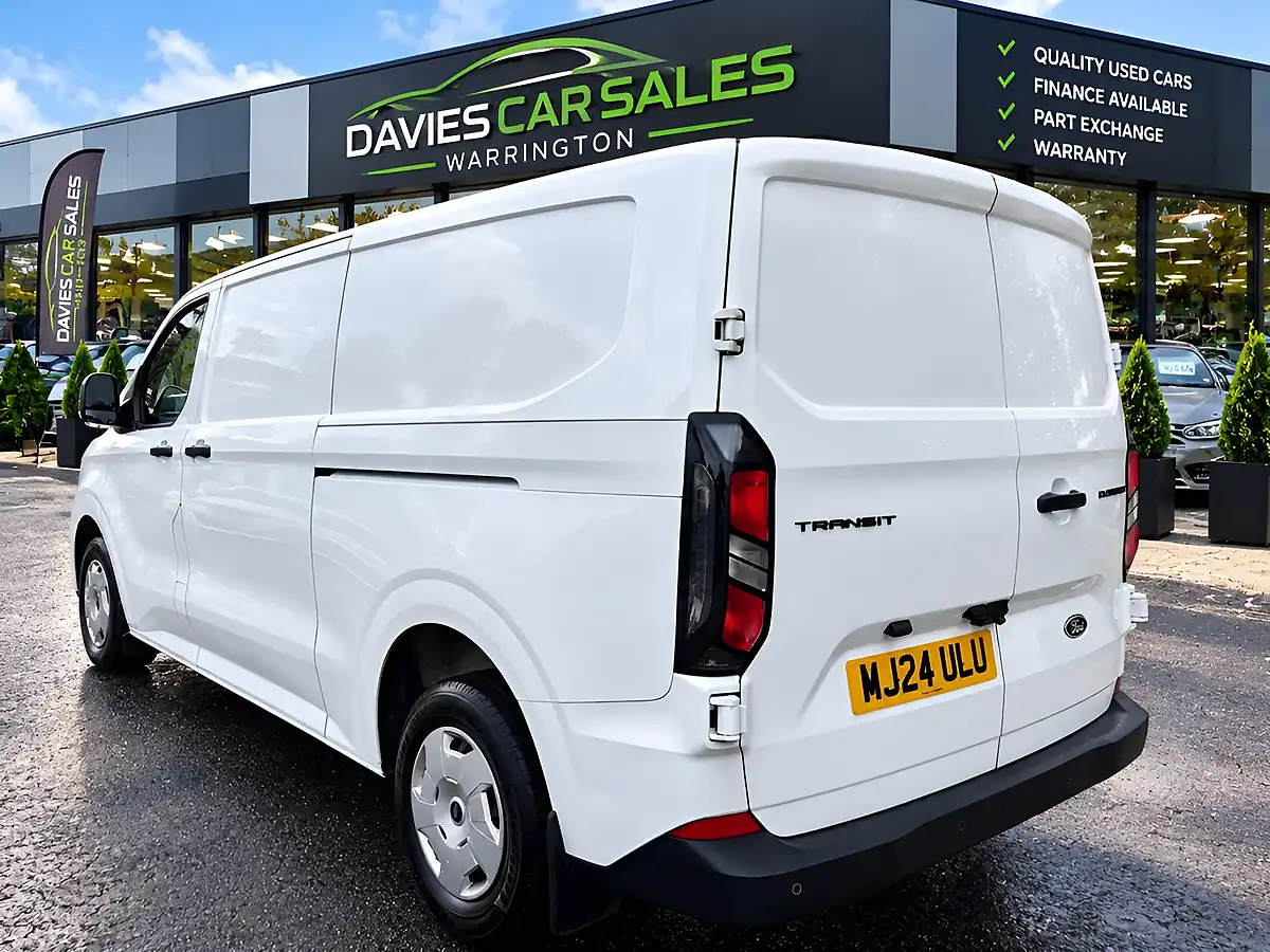 Used 2024 Ford Transit Custom Trend White - Interior and Exterior details 7