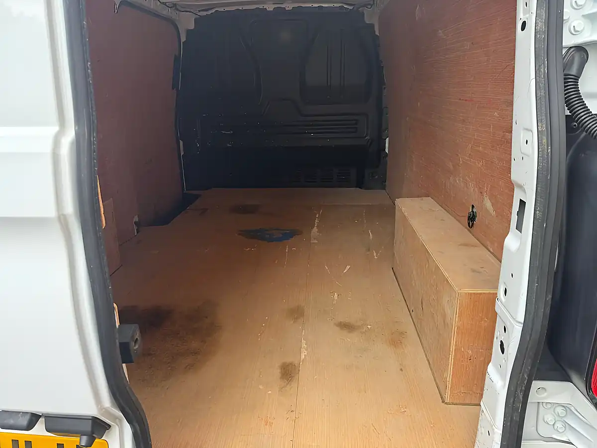 Used 2024 Ford Transit Custom Trend White - Interior and Exterior details 9