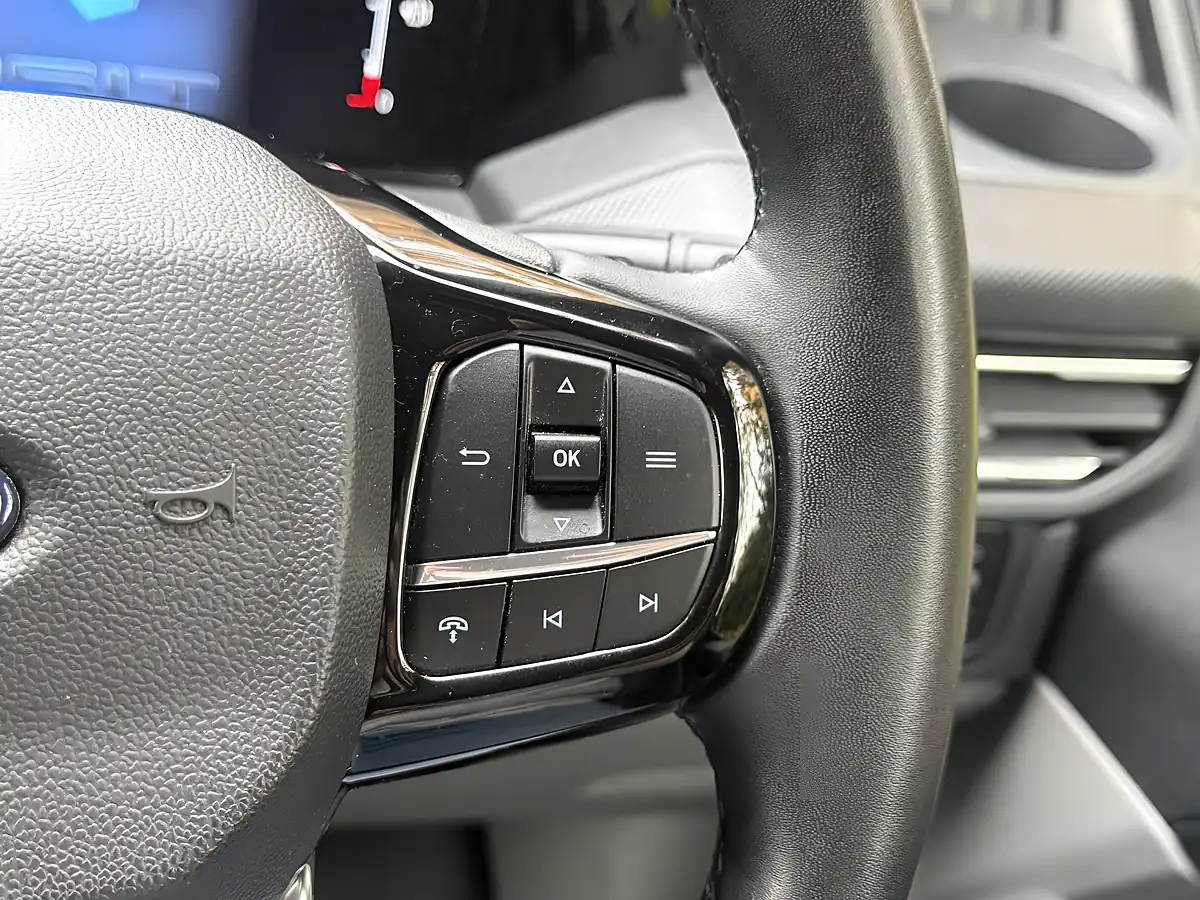 Used 2024 Ford Transit Custom V710 Limited Grey - Interior and Exterior details 11