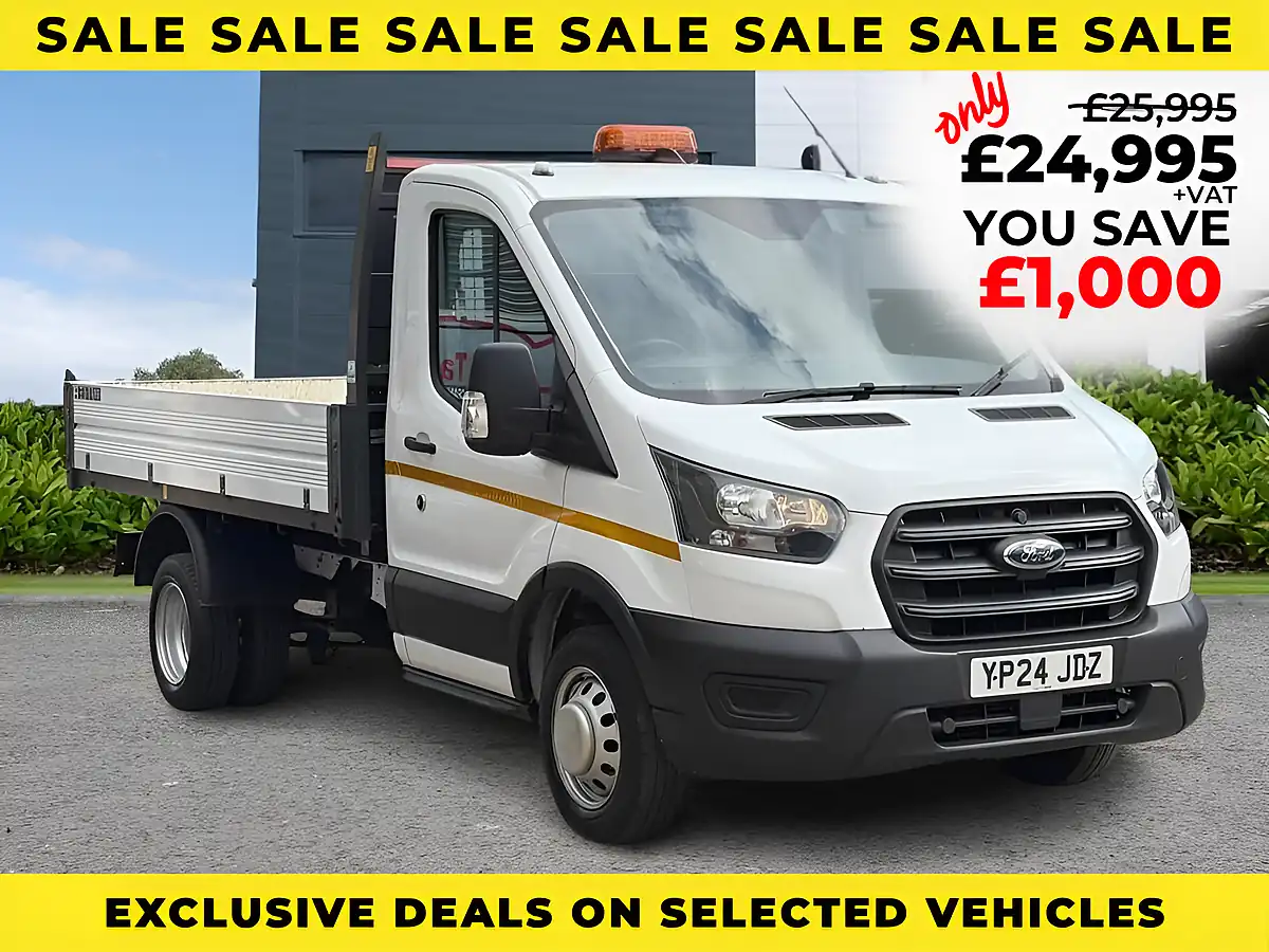 Used 2024 Ford Transit Leader Frozen White - Front View