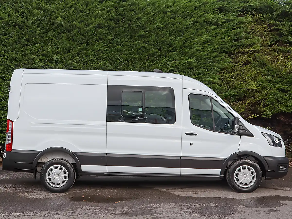 Used 2024 Ford Transit Trend Frozen White - Interior and Exterior details 12