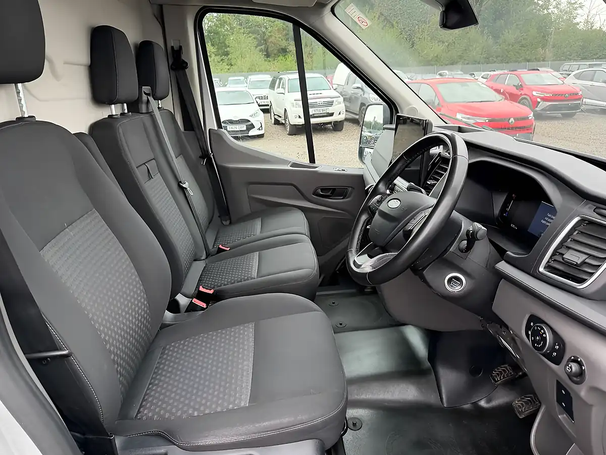 Used 2024 Ford Transit Trend Silver - Interior and Exterior details 9