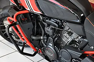 Used 2024 Harley-Davidson Pan America Cvo Legendary Orange - Interior and Exterior details 10