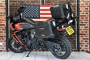 Used 2024 Harley-Davidson Pan America Cvo Legendary Orange - Interior and Exterior details 11