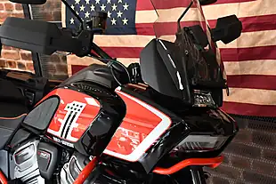 Used 2024 Harley-Davidson Pan America Cvo Legendary Orange - Interior and Exterior details 5
