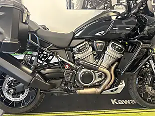 Used 2024 Harley-Davidson Pan America S Black - Interior and Exterior details 5