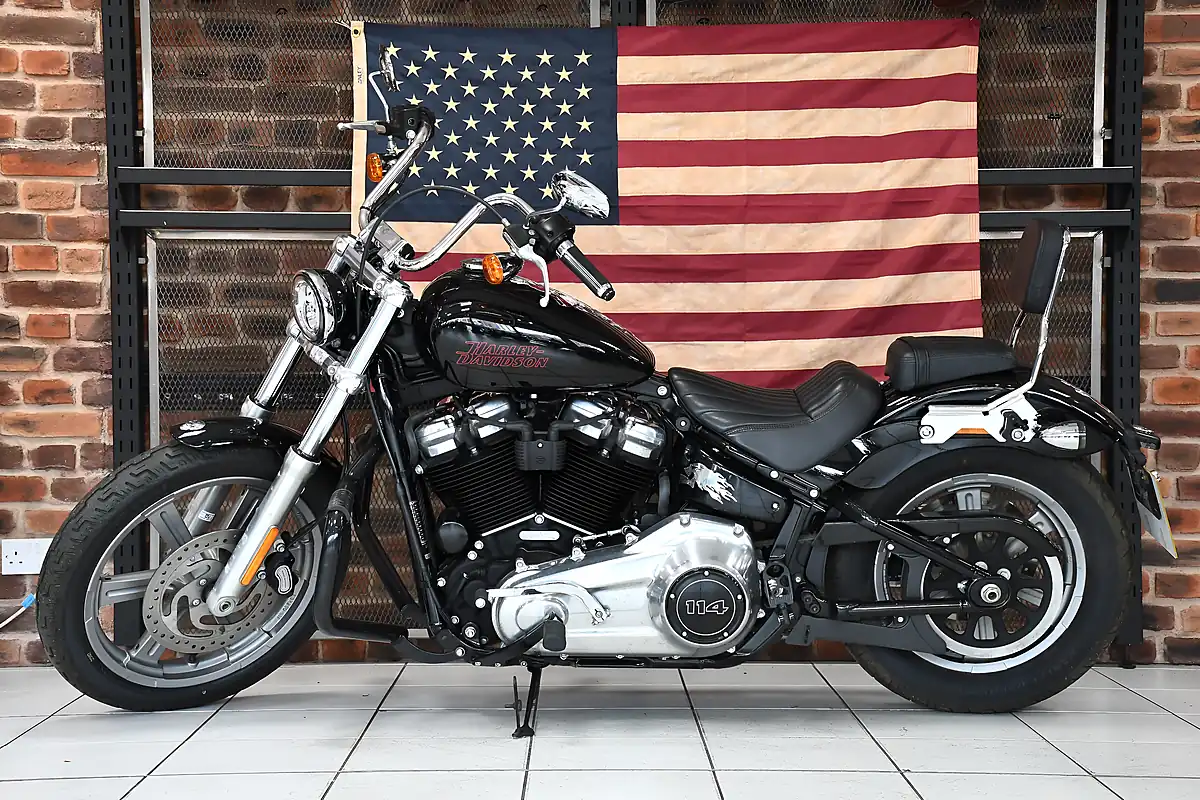 Used 2024 Harley-Davidson Softail Standard Black - Interior and Exterior details 7