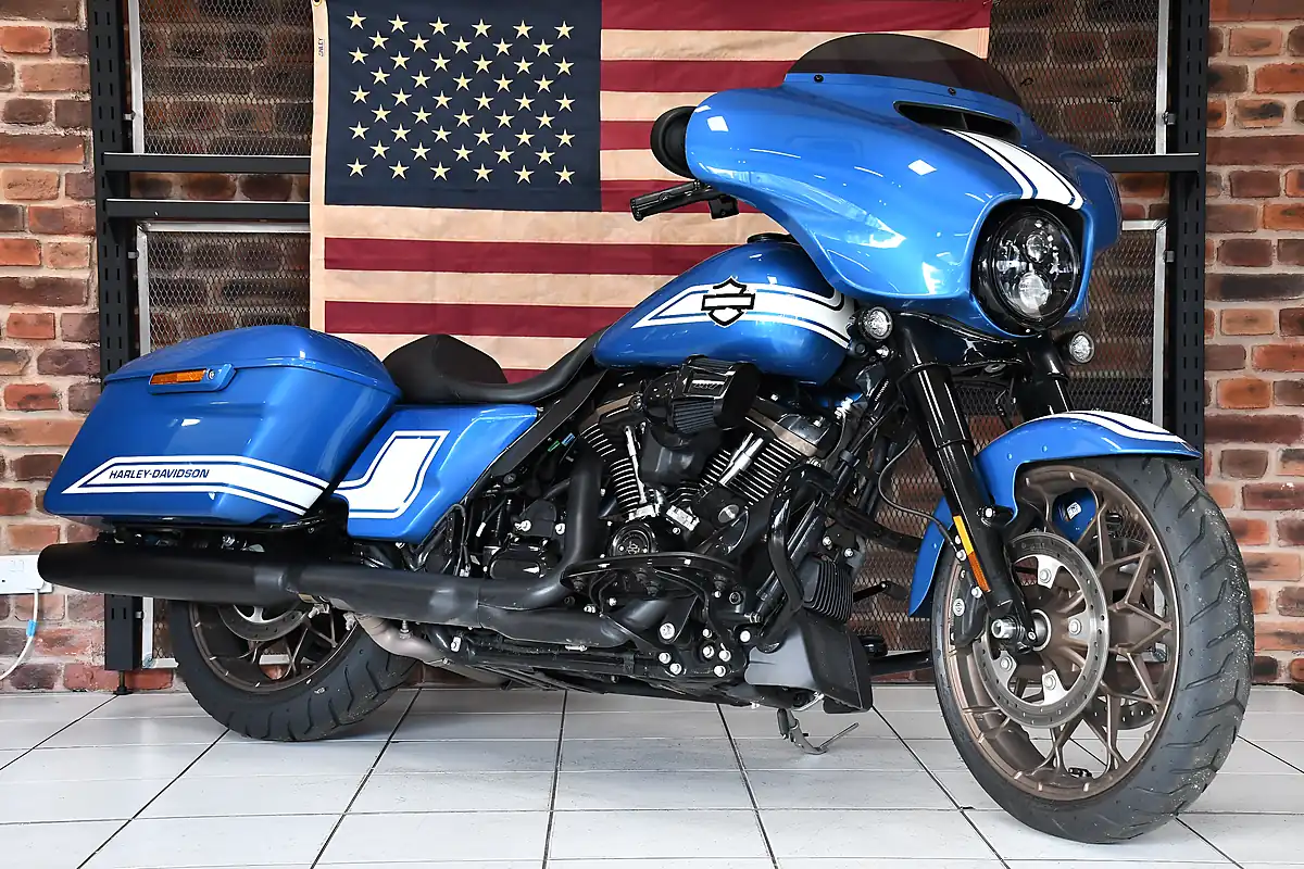 Used 2024 Harley-Davidson Street Glide ST Fast Johnnie Fast Johnnie - Front View