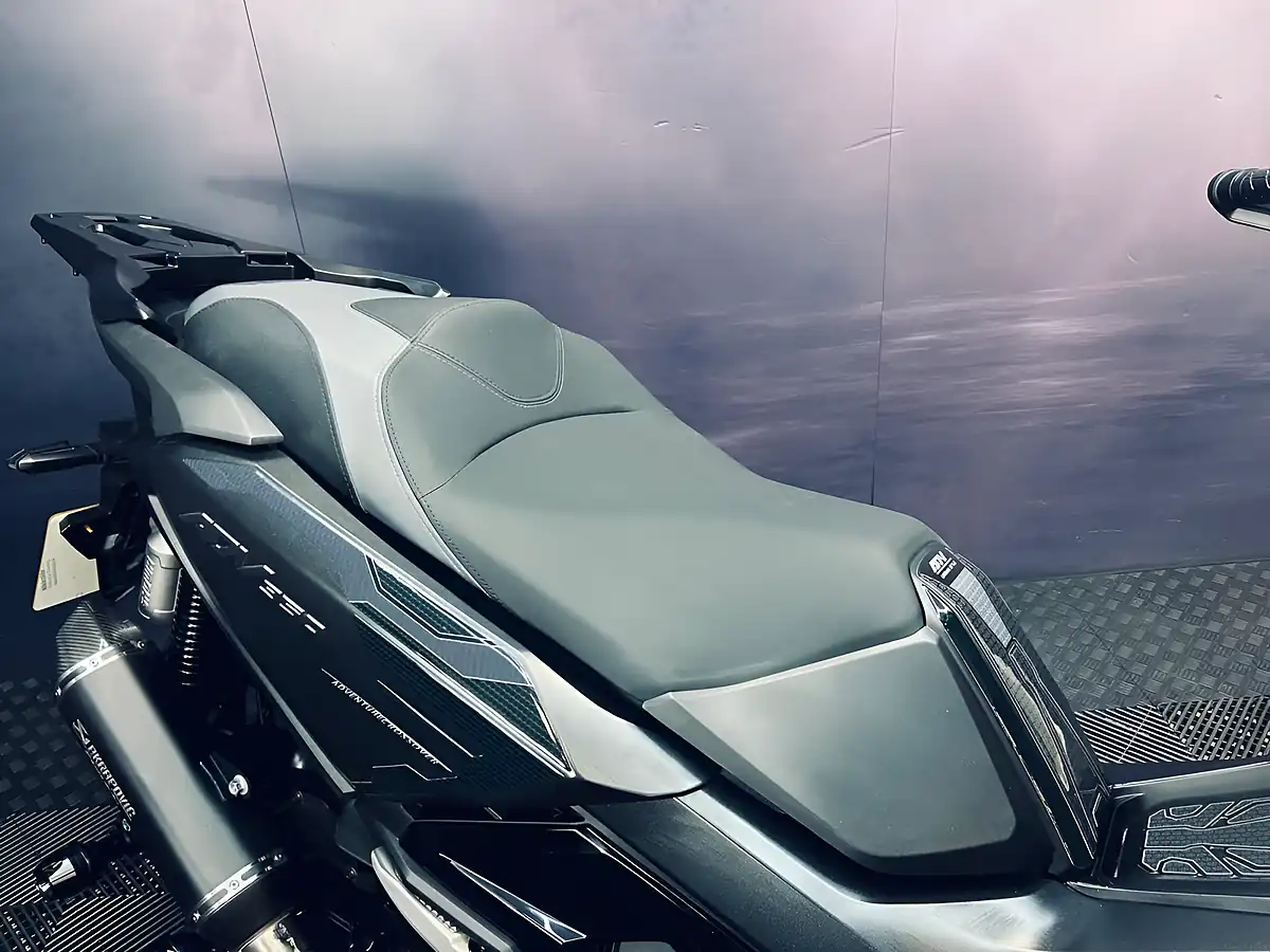 Used 2024 Honda Adv 350 Black - Interior and Exterior details 13