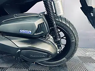 Used 2024 Honda Adv 350 Black - Interior and Exterior details 18