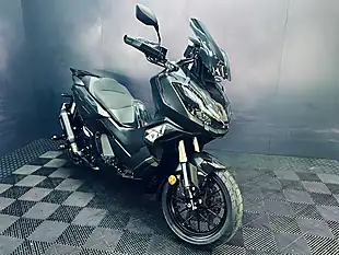 Used 2024 Honda Adv 350 Black - Interior and Exterior details 19