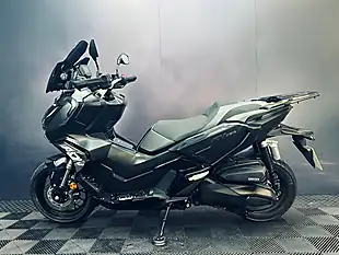 Used 2024 Honda Adv 350 Black - Interior and Exterior details 3