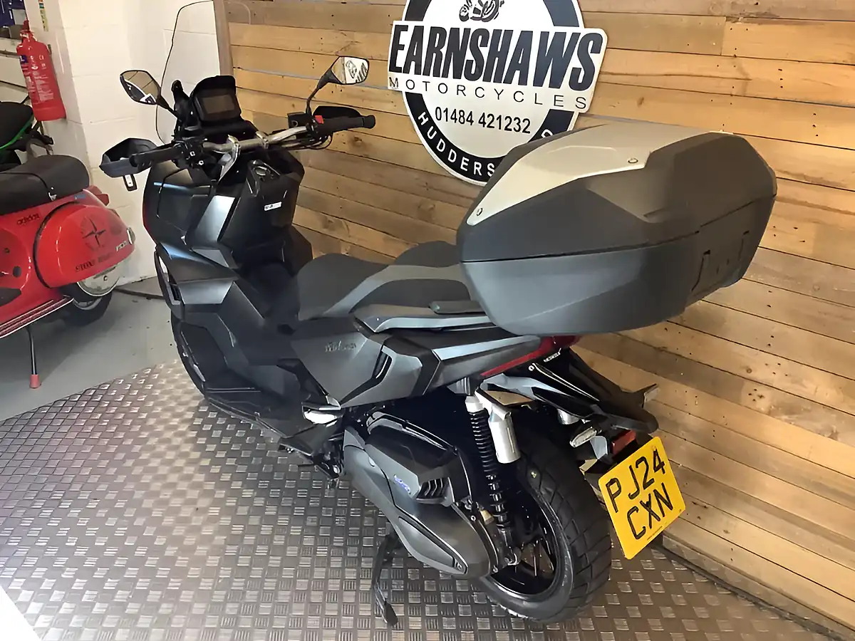 Used 2024 Honda Adv Black - Interior and Exterior details 6
