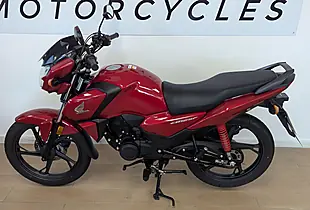 Used 2024 Honda CB125F Red - Interior and Exterior details 10