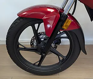 Used 2024 Honda CB125F Red - Interior and Exterior details 17