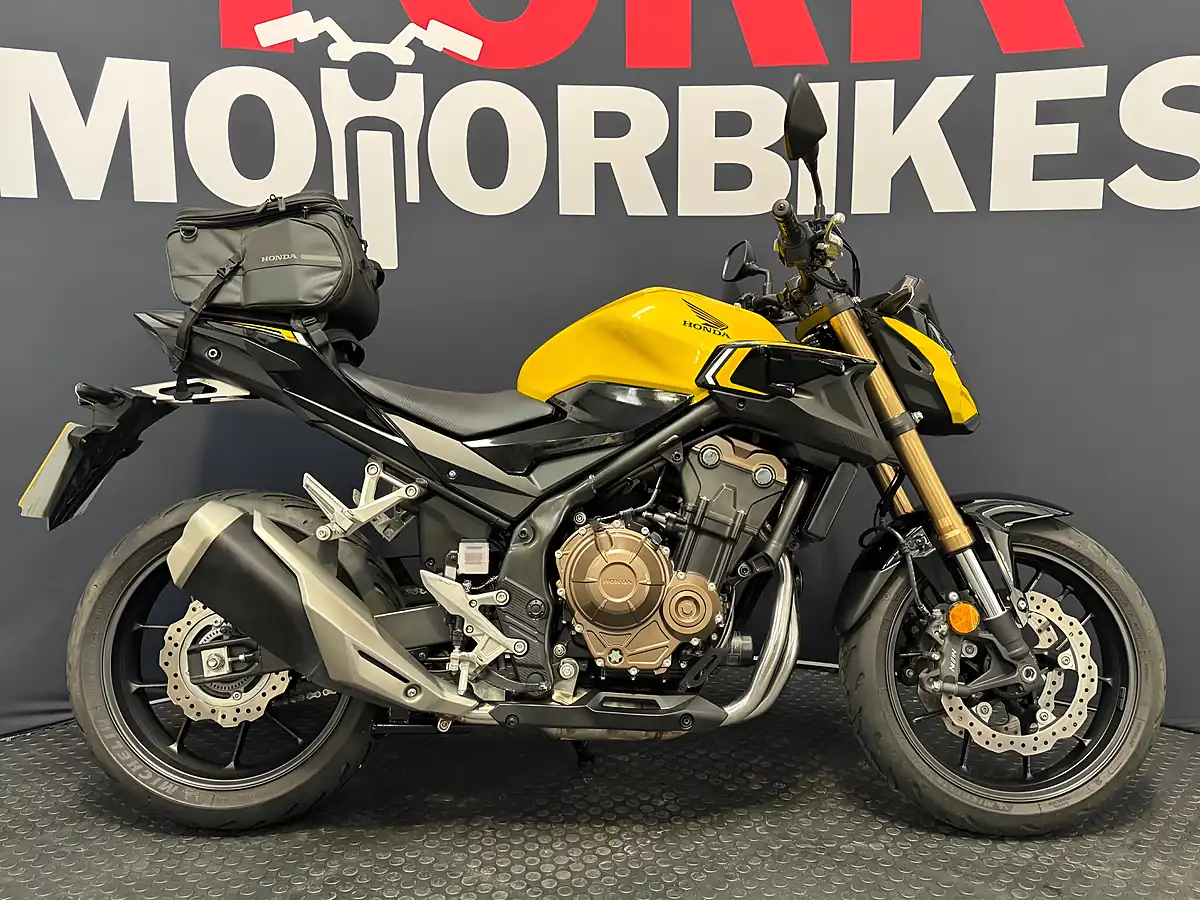 Used 2024 Honda CB500F - Interior and Exterior details 3