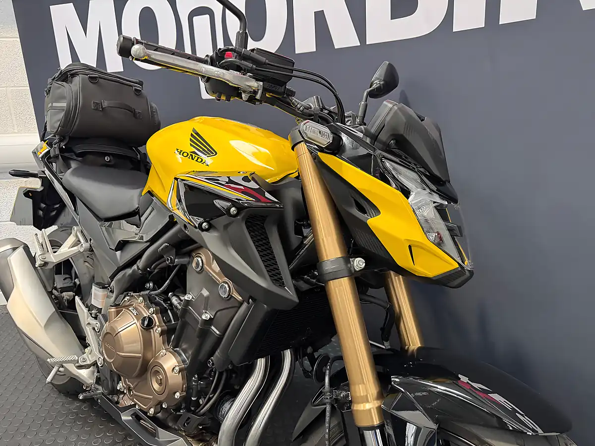 Used 2024 Honda CB500F - Interior and Exterior details 8