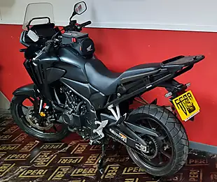 Used 2024 Honda CB500X Black - Interior and Exterior details 10