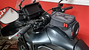 Used 2024 Honda CB500X Black - Interior and Exterior details 12