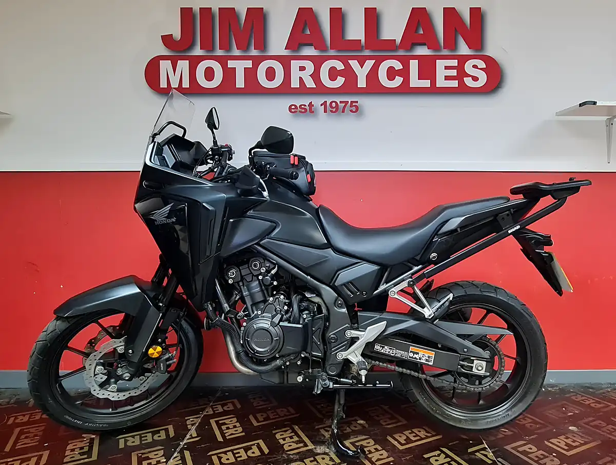 Used 2024 Honda CB500X Black - Interior and Exterior details 2