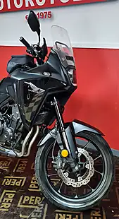 Used 2024 Honda CB500X Black - Interior and Exterior details 5