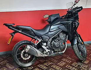 Used 2024 Honda CB500X Black - Interior and Exterior details 9