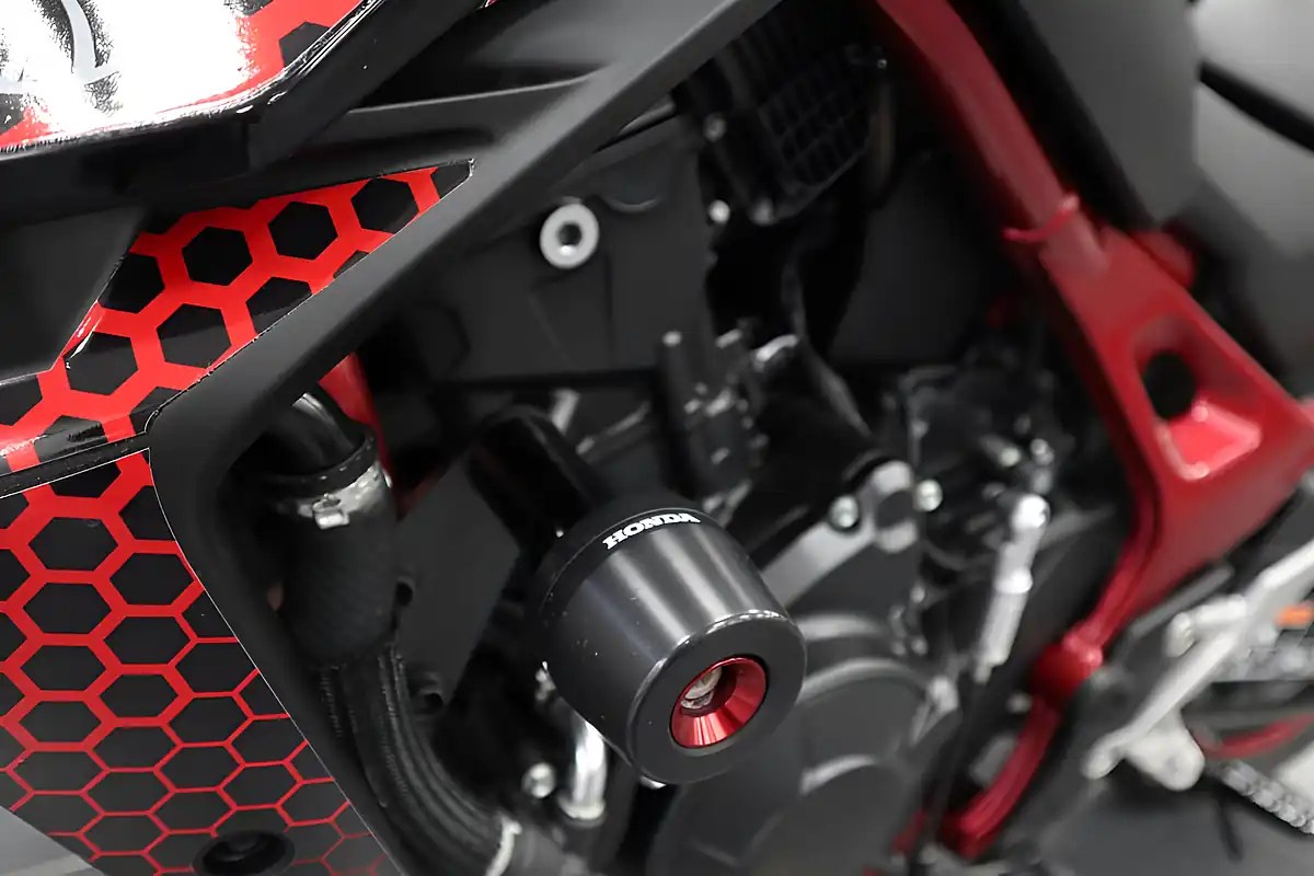Used 2024 Honda CB750 Hornet Sport & Style Packs Black - Interior and Exterior details 10