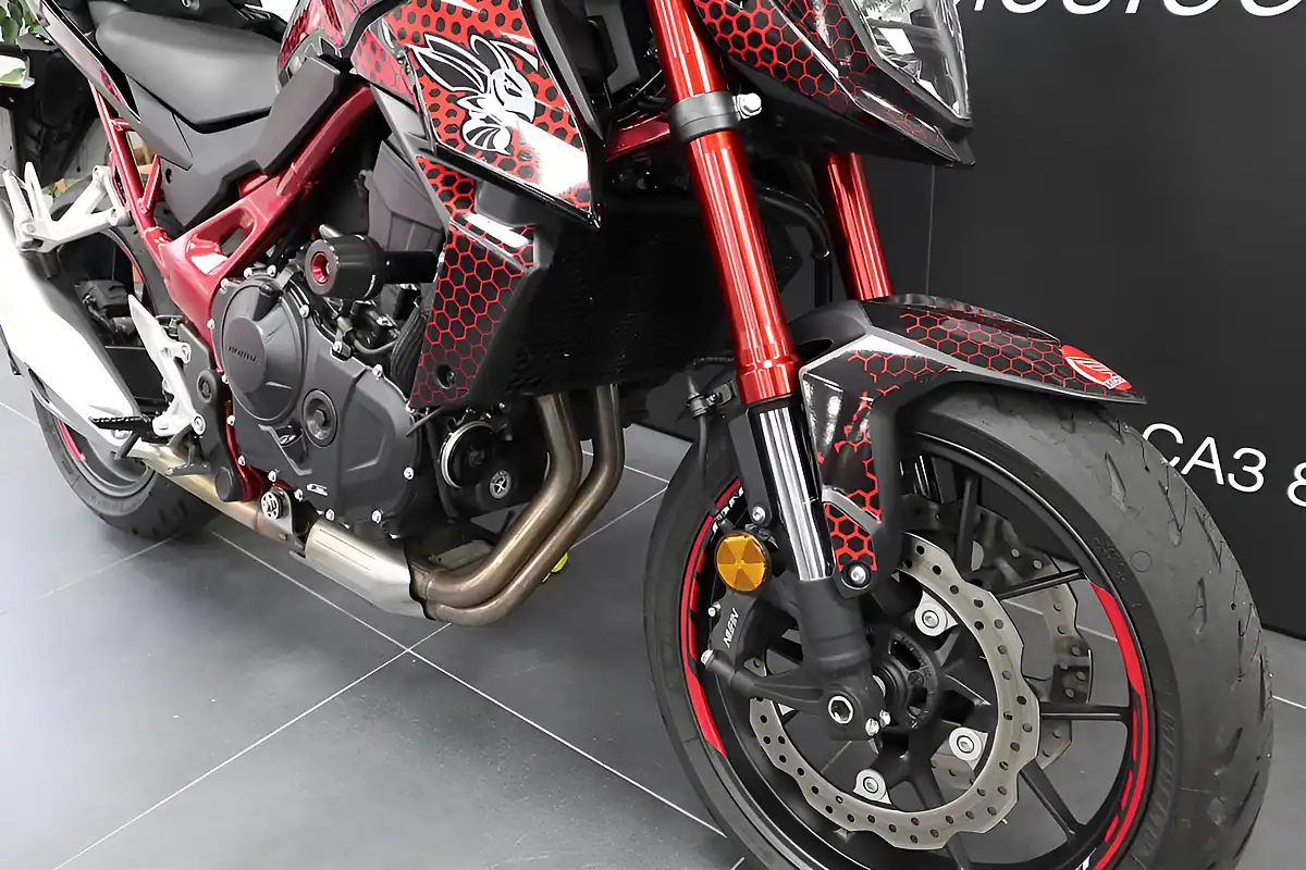 Used 2024 Honda CB750 Hornet Sport & Style Packs Black - Interior and Exterior details 16