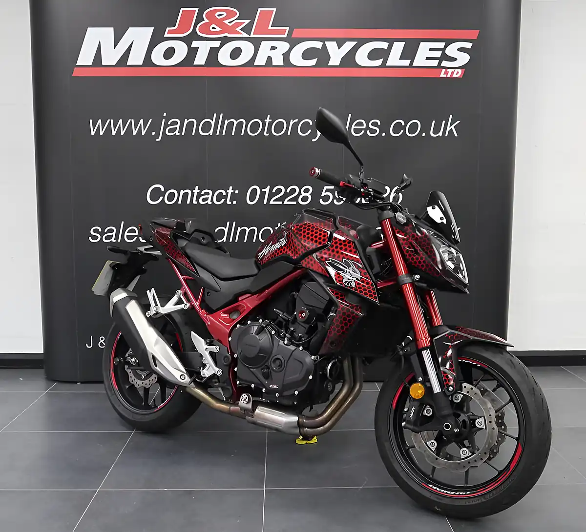 Used 2024 Honda CB750 Hornet Sport & Style Packs Black - Interior and Exterior details 3