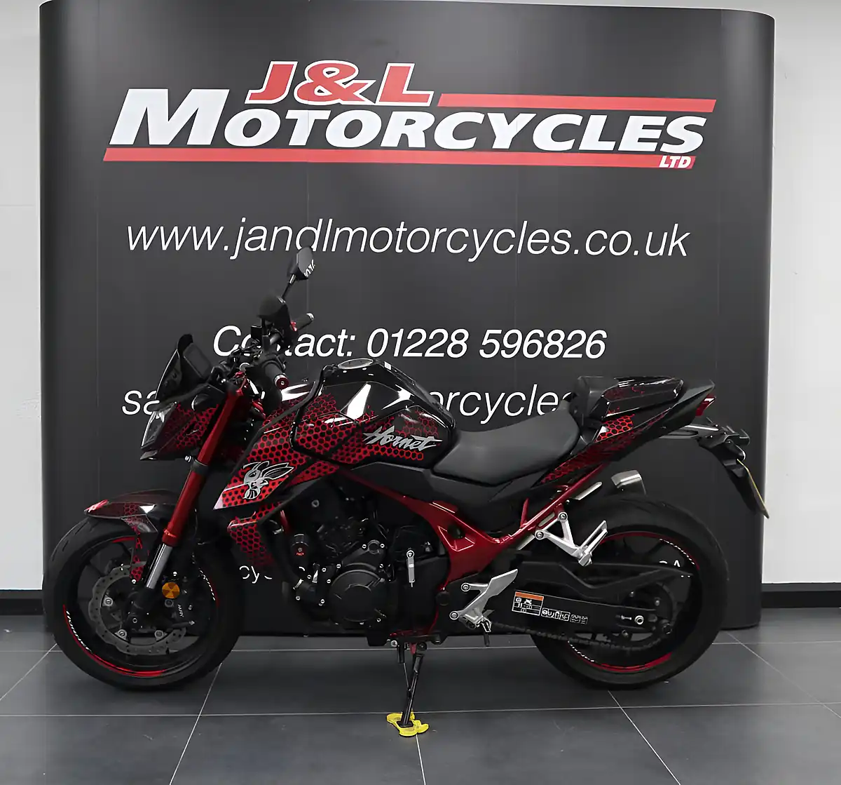 Used 2024 Honda CB750 Hornet Sport & Style Packs Black - Interior and Exterior details 8