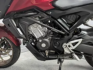 Used 2024 Honda Cbf 125 Na-P Red - Interior and Exterior details 15