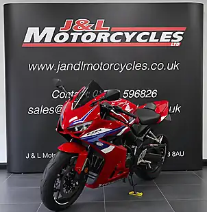 Used 2024 Honda Cbr 650 R Sports Pack Red - Interior and Exterior details 5