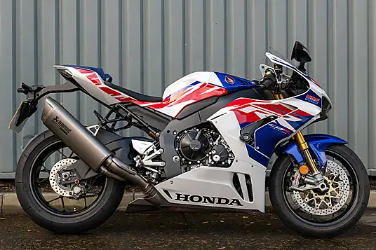 2024 Honda CBR1000RR-R Fireblade SP 30th Anniversary