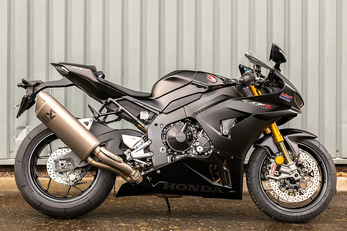 Used 2024 Honda CBR1000RR-R Fireblade Sp Matte Pearl Morion Black - Front View