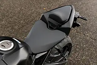 Used 2024 Honda CBR1000RR-R Fireblade Sp Matte Pearl Morion Black - Interior and Exterior details 16