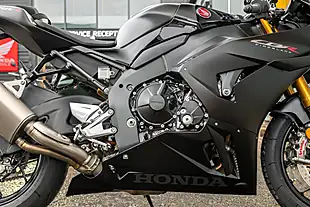 Used 2024 Honda CBR1000RR-R Fireblade Sp Matte Pearl Morion Black - Interior and Exterior details 9